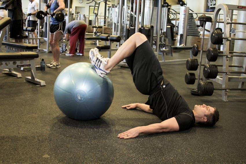 Ball Leg Curl 2