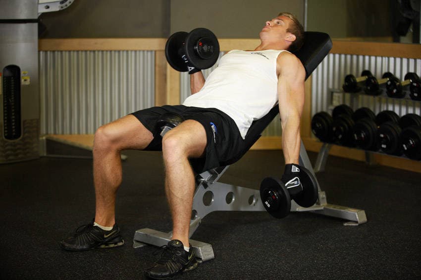 Alternate Incline Dumbbell Curl 2