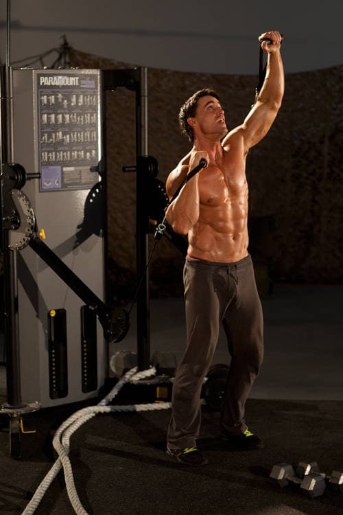 Alternating Cable Shoulder Press 2