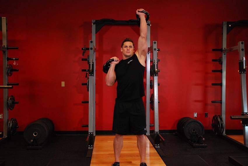 Alternating Kettlebell Press 2
