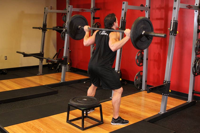 Barbell Squat To A Bench — البداية