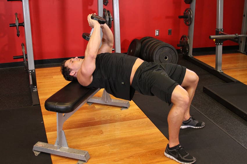 Bent-Arm Dumbbell Pullover — البداية