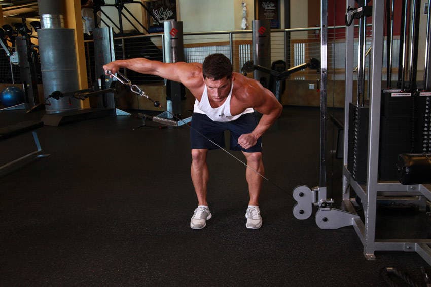 Bent Over Low-Pulley Side Lateral — النهاية