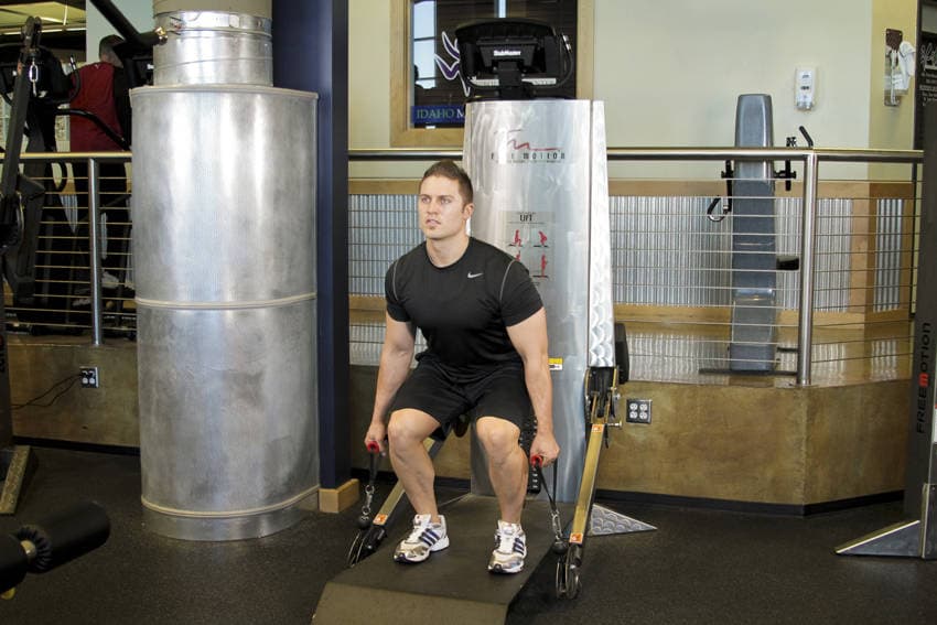 Cable Deadlifts — البداية