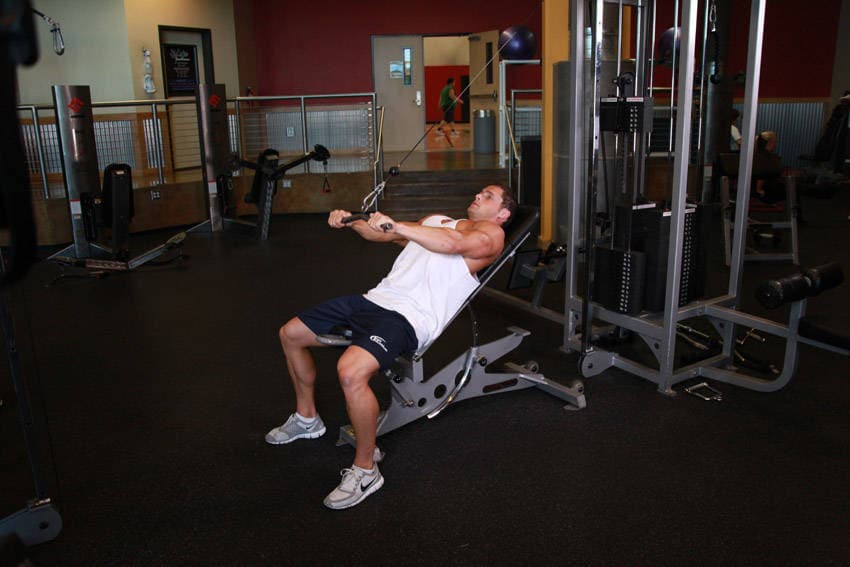 Cable Incline Pushdown — النهاية
