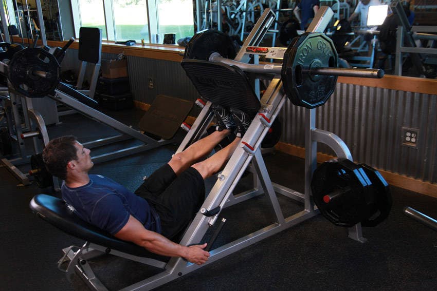 Calf Press On The Leg Press Machine — البداية
