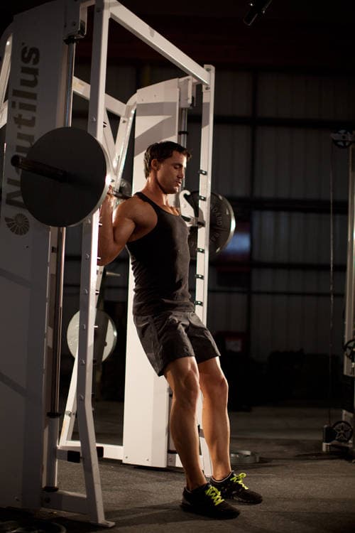 Chair Squat — البداية