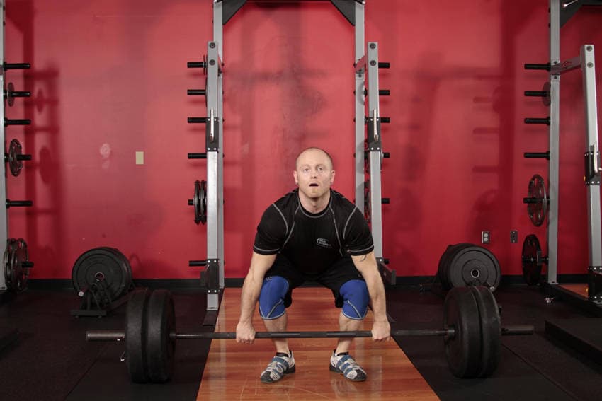 Clean Deadlift — البداية