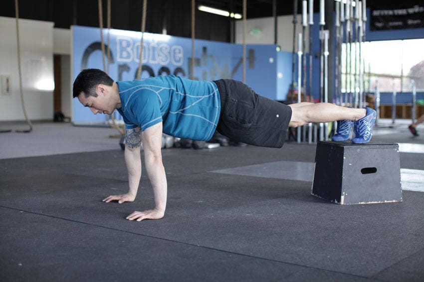 Decline Push-Up — البداية
