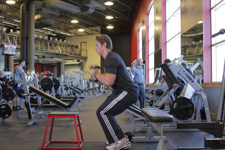 Dumbbell Seated Box Jump — النهاية