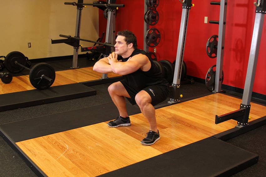 Freehand Jump Squat — البداية
