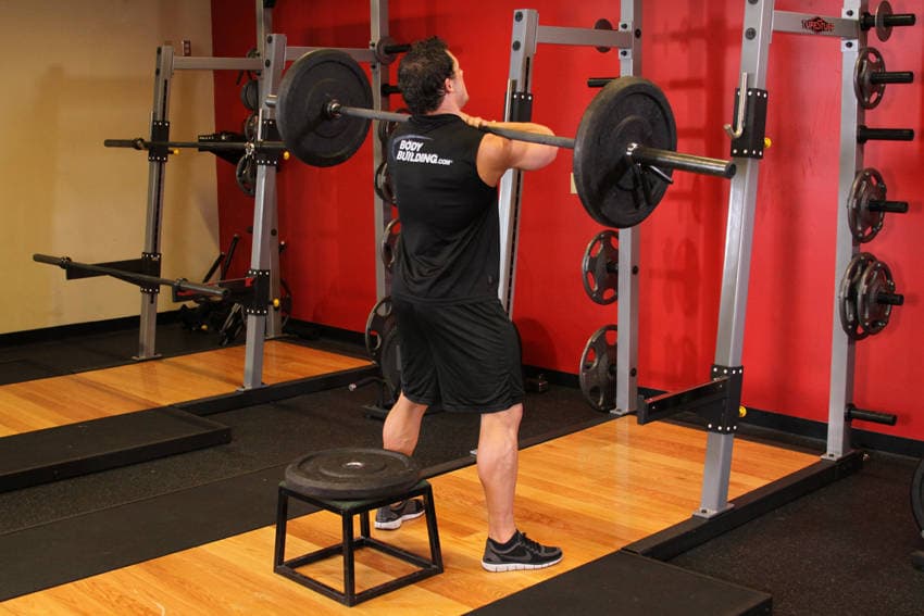 Front Barbell Squat To A Bench — البداية