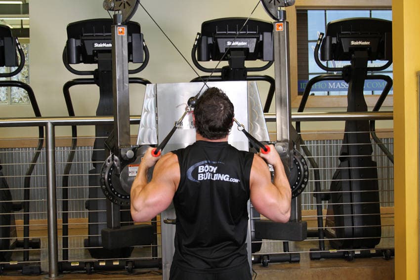 Full Range-Of-Motion Lat Pulldown — النهاية