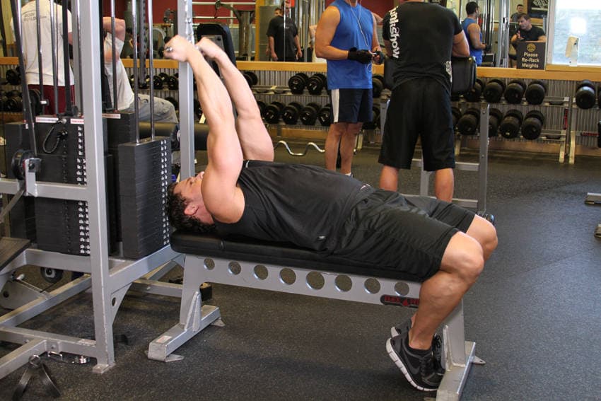 High Cable Curls — البداية