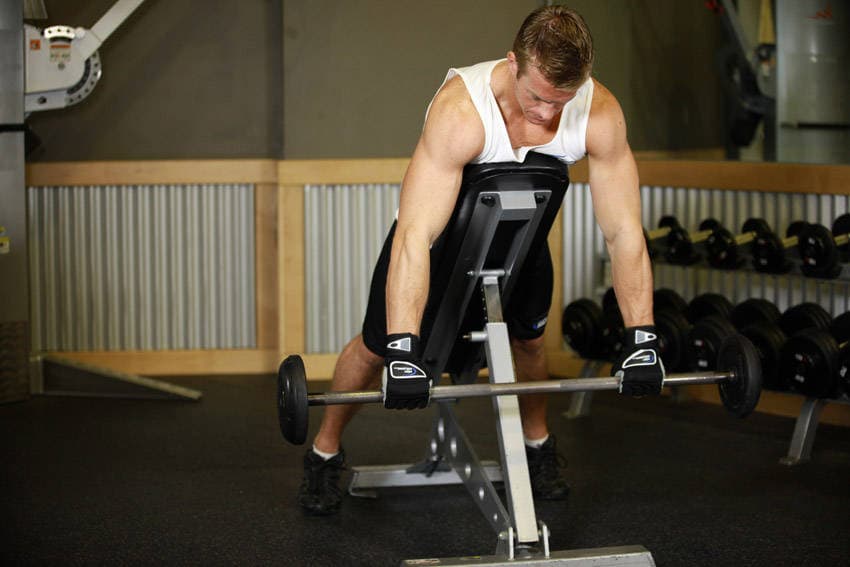 Incline Bench Pull — البداية
