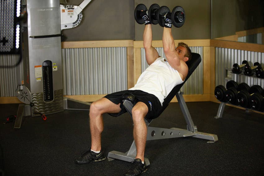 Incline Dumbbell Flyes - With A Twist — النهاية