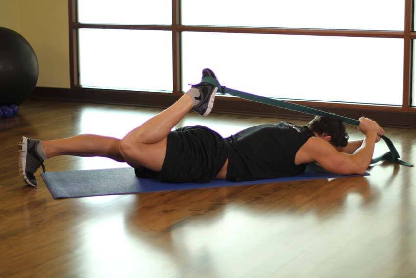 Intermediate Hip Flexor and Quad Stretch — النهاية