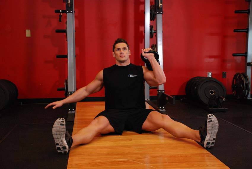 Kettlebell Seated Press — البداية