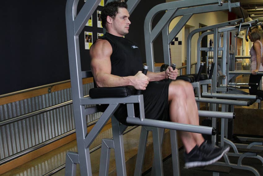 Knee/Hip Raise On Parallel Bars — النهاية