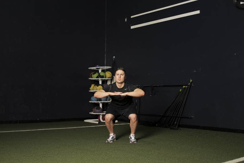 Knee Tuck Jump — البداية