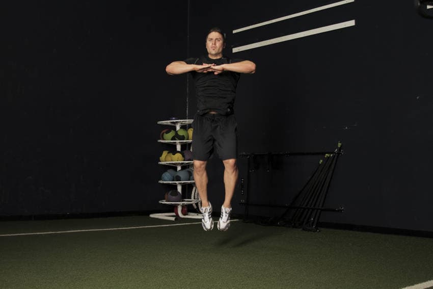 Knee Tuck Jump — النهاية