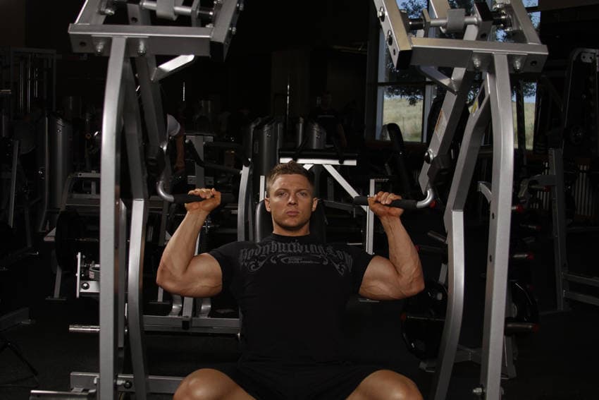 Leverage Shoulder Press — البداية