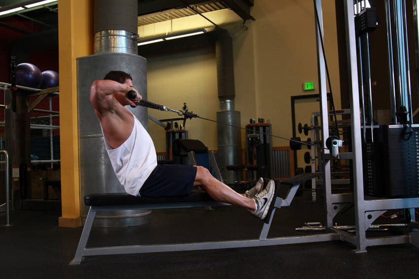 Low Pulley Row To Neck — النهاية