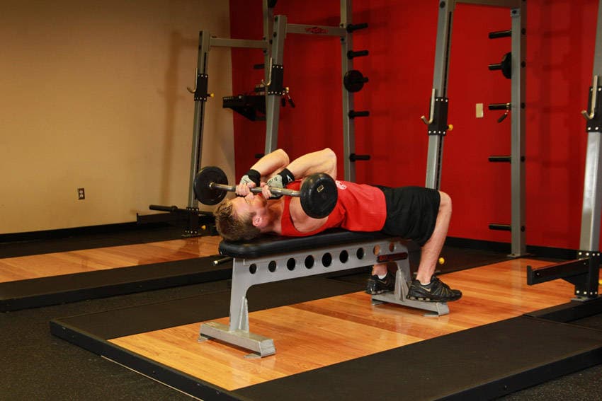 Lying Close-Grip Barbell Triceps Press To Chin — النهاية