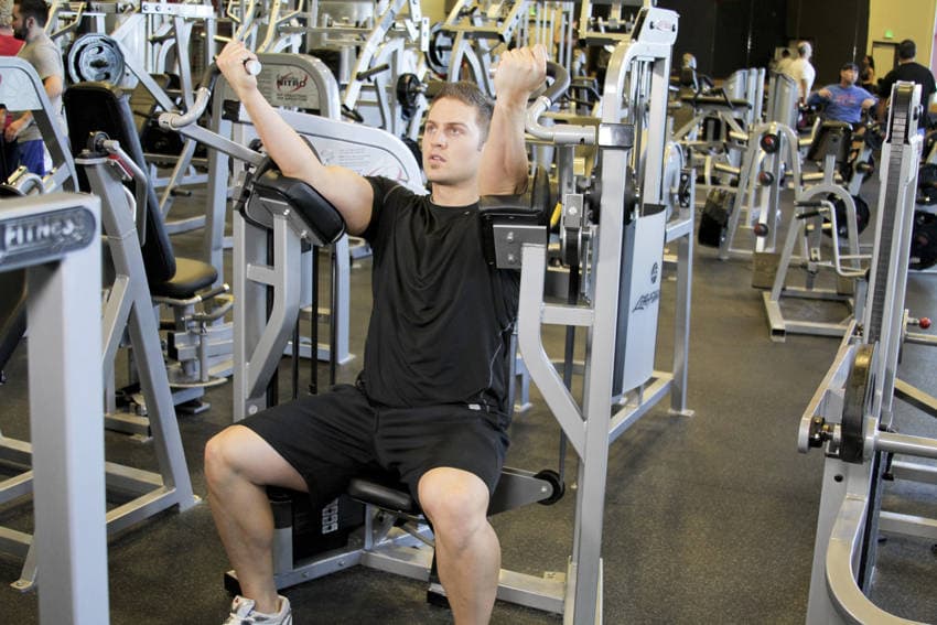 Machine Bicep Curl — البداية