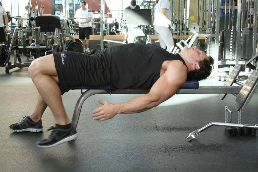 On-Your-Back Quad Stretch — البداية
