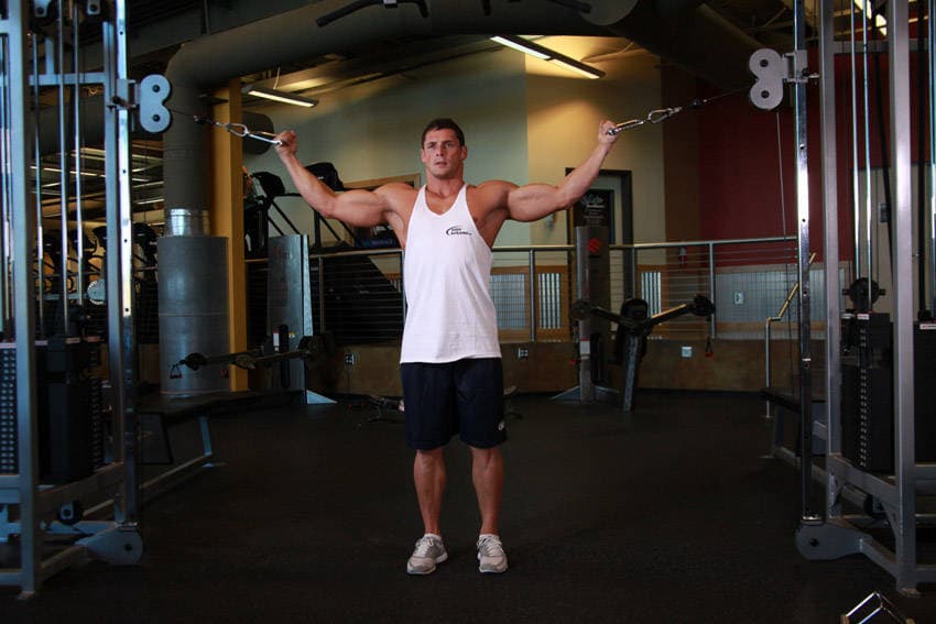Overhead Cable Curl — البداية