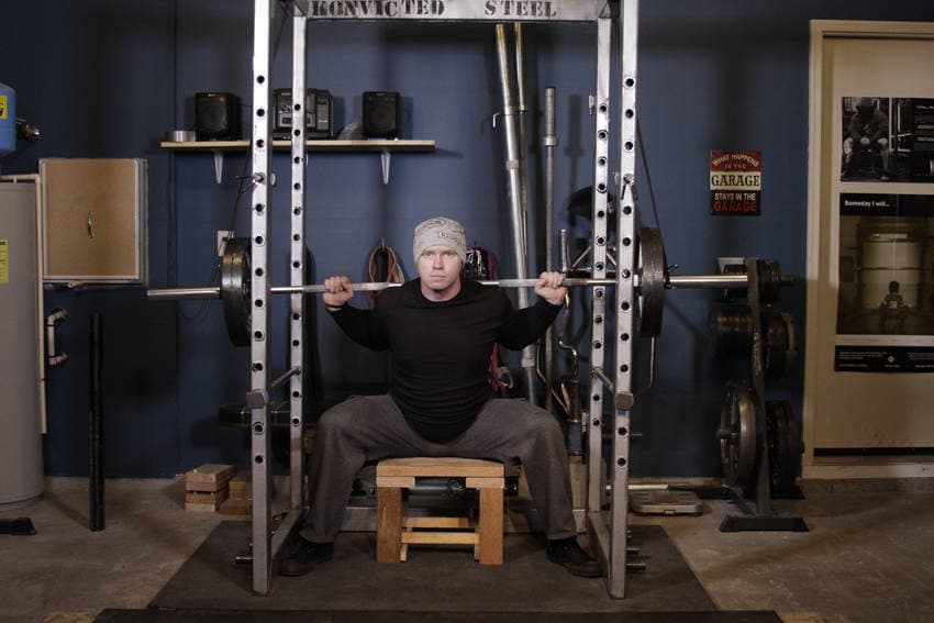 Reverse Band Box Squat — النهاية