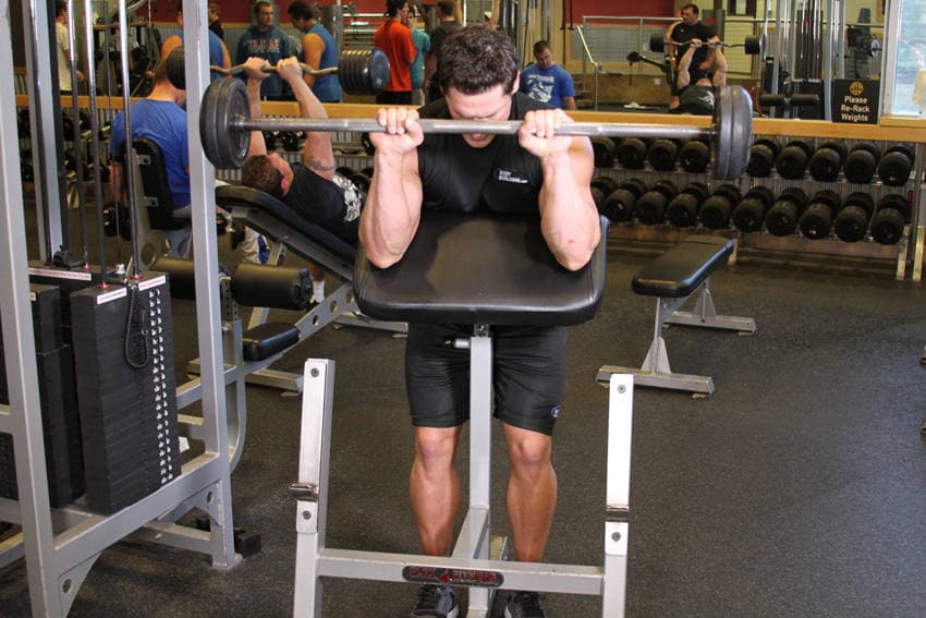Reverse Barbell Preacher Curls — النهاية