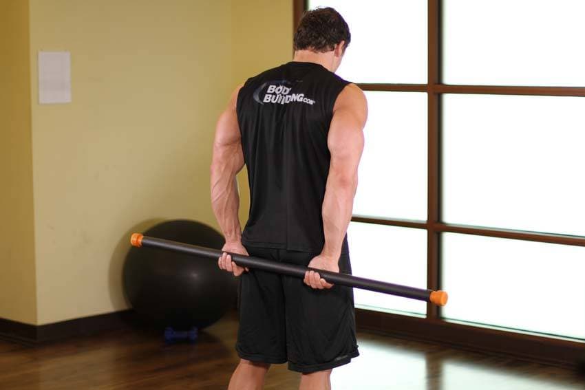 Round The World Shoulder Stretch — البداية