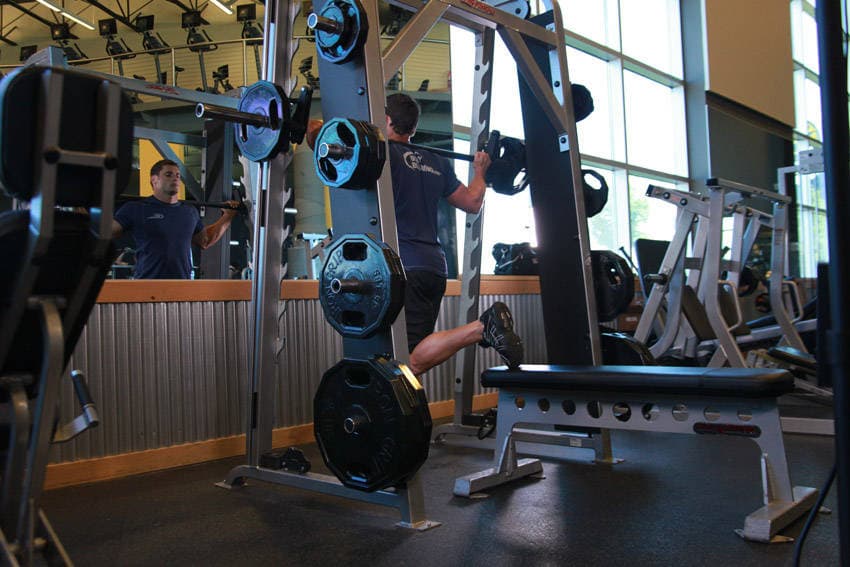 Smith Single-Leg Split Squat — البداية