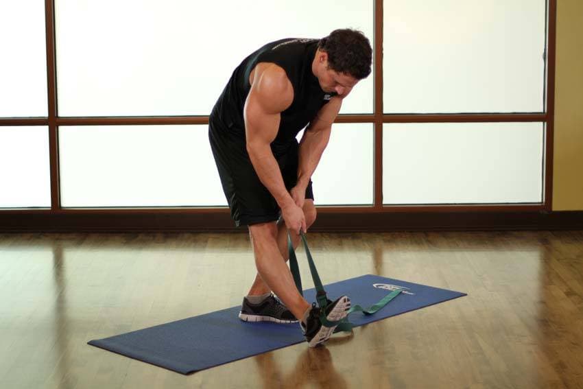 Standing Hamstring and Calf Stretch — البداية