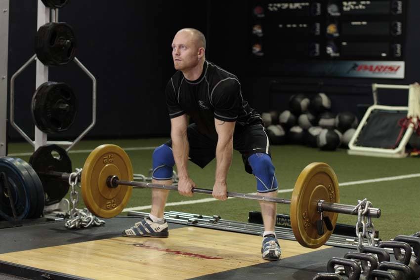 Sumo Deadlift with Chains — البداية