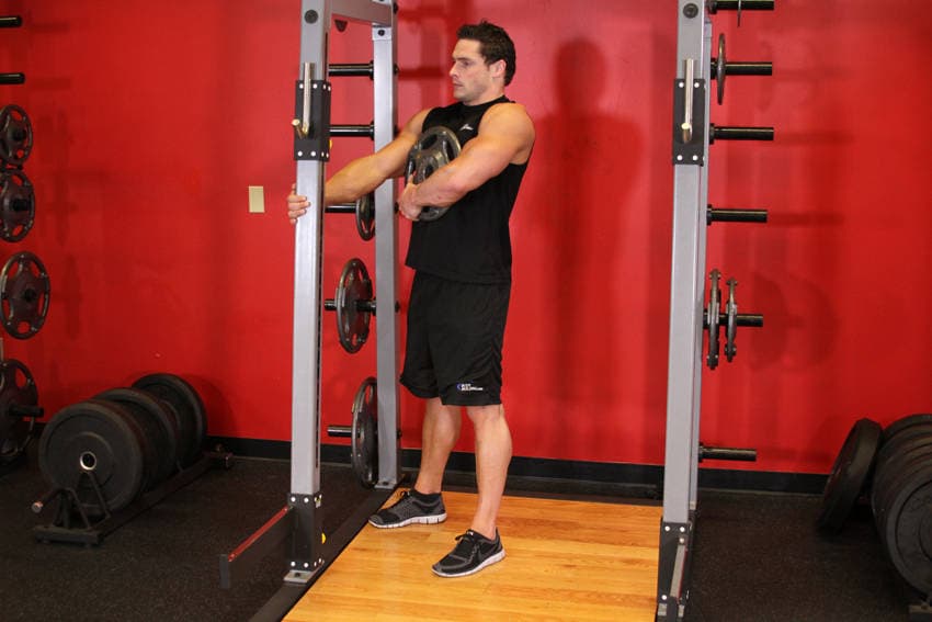 Weighted Sissy Squat — البداية